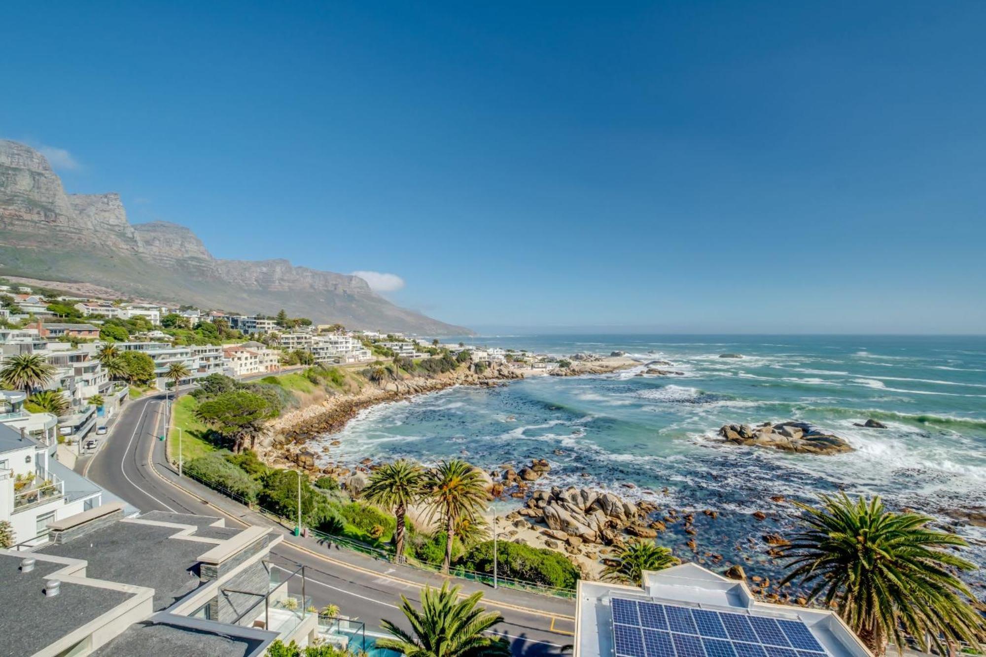 Camps Bay Terrace Penthouse Apartment Cape Town Bagian luar foto