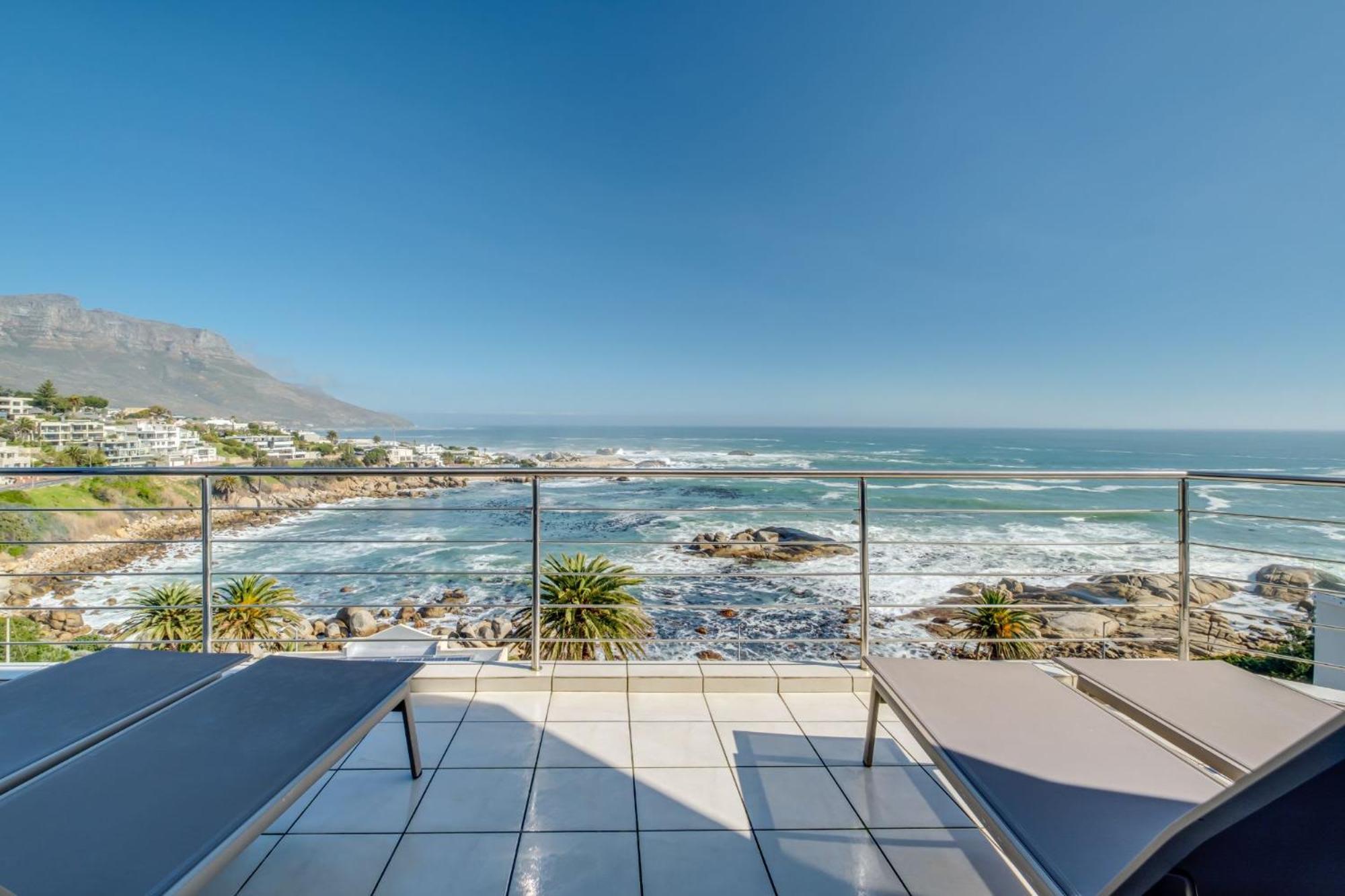 Camps Bay Terrace Penthouse Apartment Cape Town Bagian luar foto