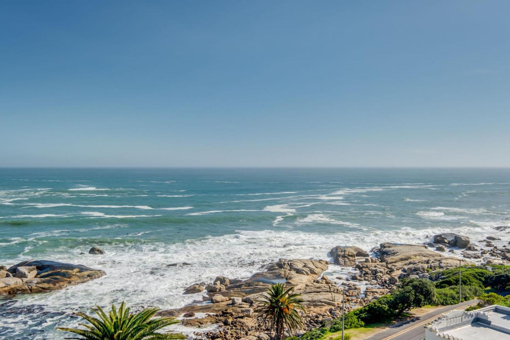 Camps Bay Terrace Penthouse Apartment Cape Town Bagian luar foto